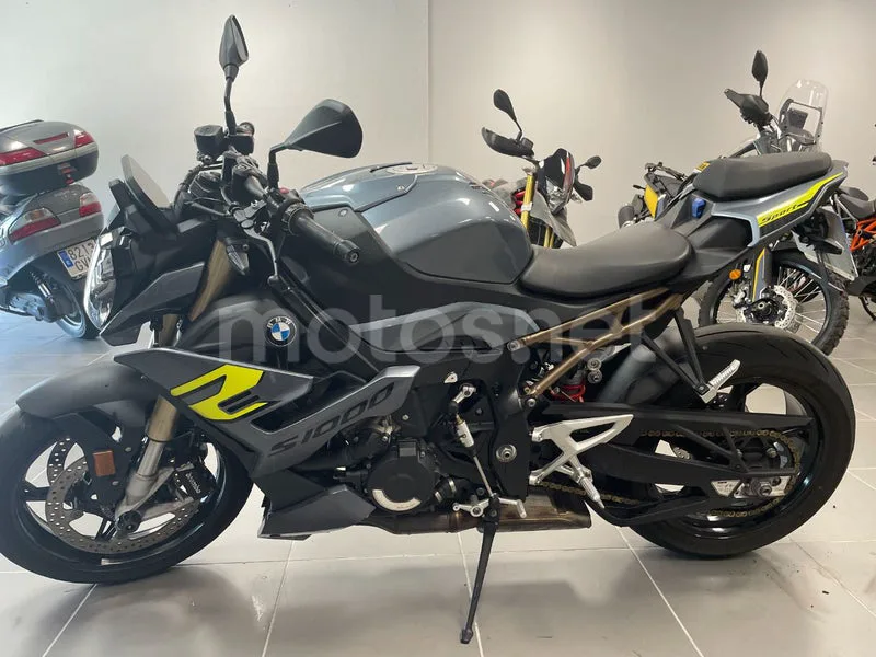 BMW S 1000 R 13.499 € 2022 Navarra - 2