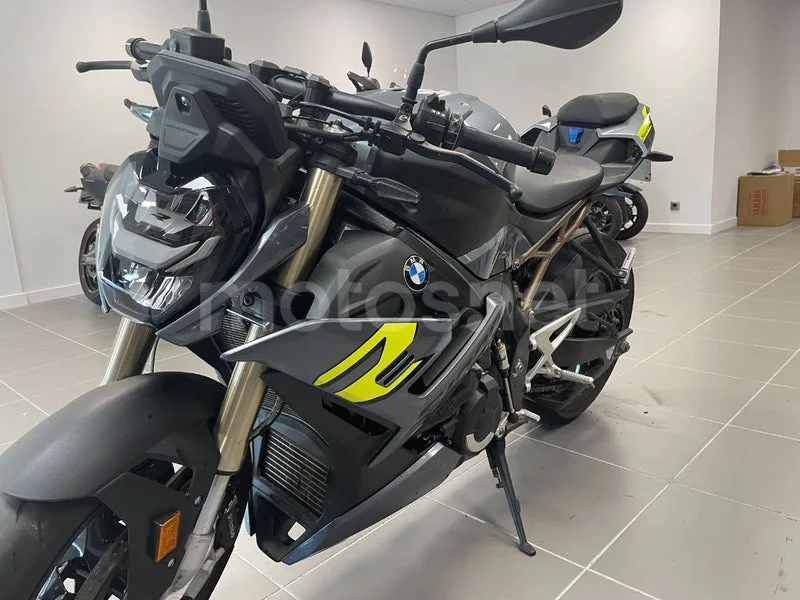 BMW S 1000 R - Vista 3