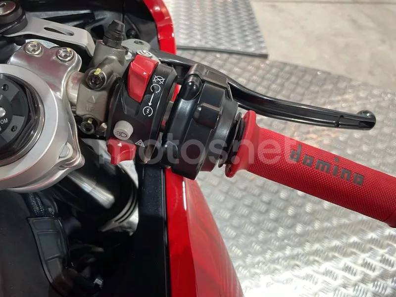 Ducati Panigale V2 - Vista 11