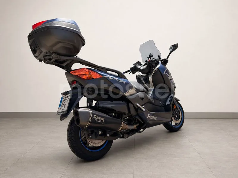 Yamaha XMAX 400 - Vista 15