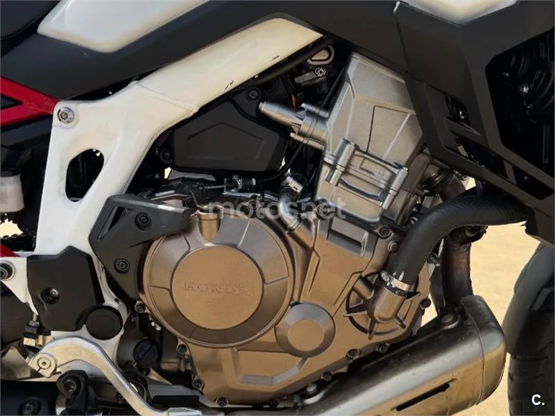 Honda CRF1100L Africa Twin - Vista 5