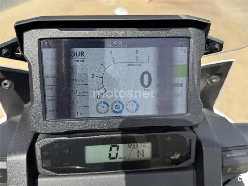 Honda CRF1100L Africa Twin - Vista 8