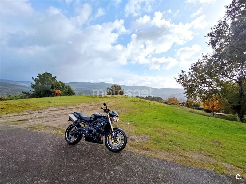 Triumph Street Triple 3600 € 2008 Pontevedra - 2