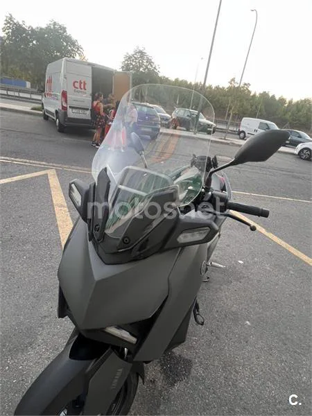 Yamaha XMAX 125 - Vista 7