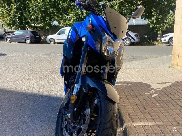 Suzuki GSX-S750 - Vista 8