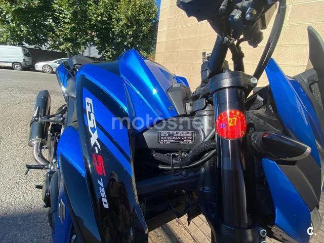 Suzuki GSX-S750 - Vista 9