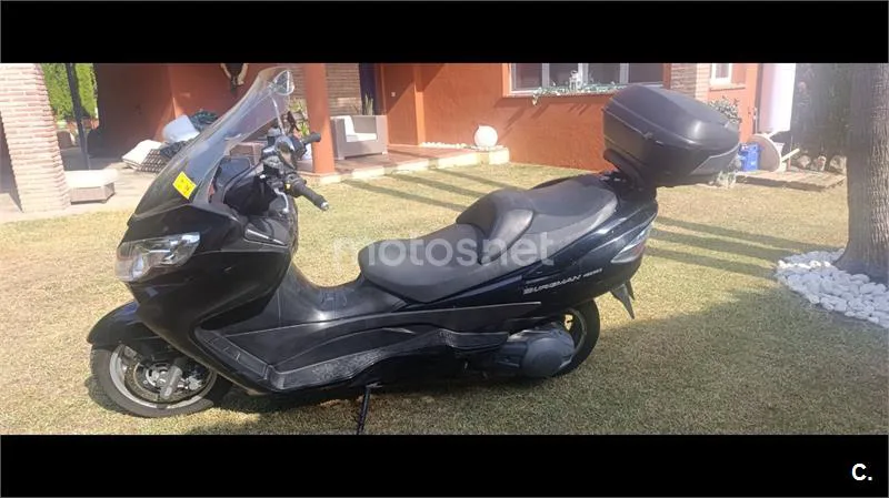 Suzuki Burgman 400 - Vista 3