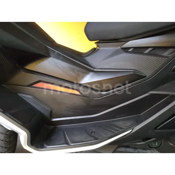 Aprilia SR GT 125 - Vista 12