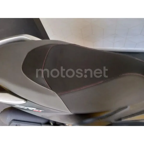 Aprilia SR GT 125 - Vista 14