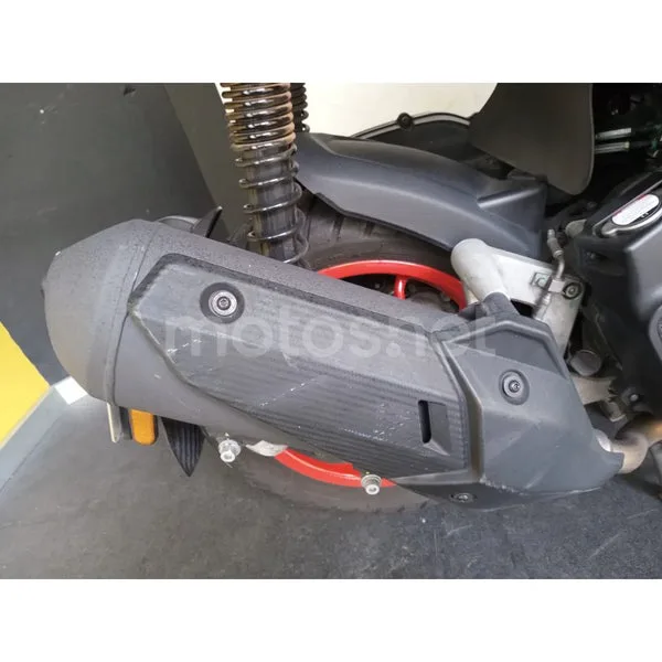Aprilia SR GT 125 - Vista 23
