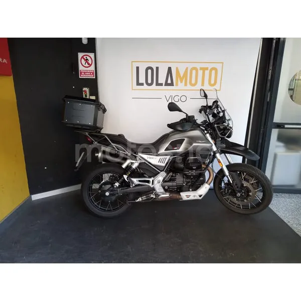 Moto Guzzi V85 TT 7499 € 2021 Pontevedra - 1