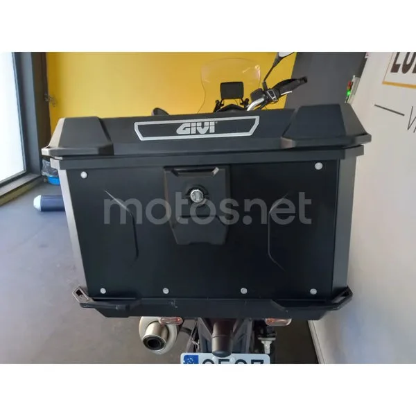Moto Guzzi V85 TT - Vista 20