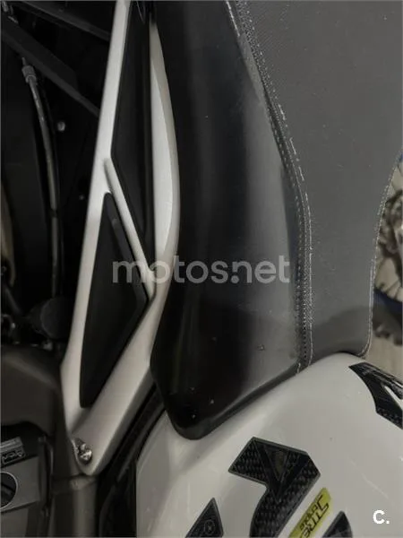 Triumph Street Triple - Vista 4