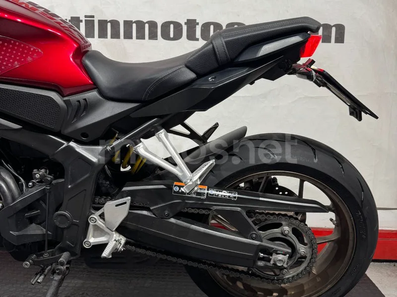 Honda CB650R - Vista 8