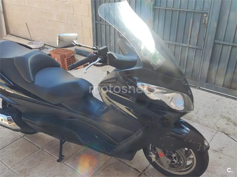 Suzuki Burgman 400 1900 € 2012 Madrid - 2