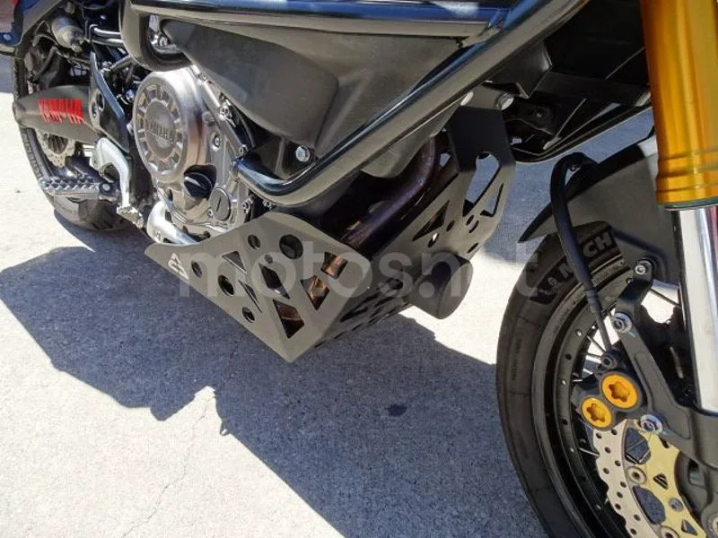 Yamaha XT1200Z Super Ténéré - Vista 3