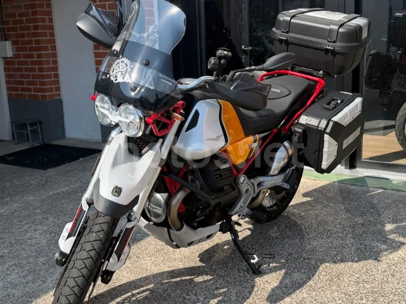 Moto Guzzi V85 TT - Vista 7