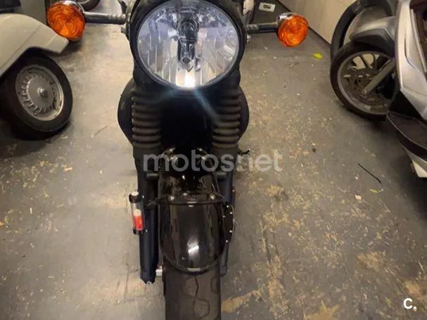 Triumph Bonneville T100 7500 € 2019 Madrid - 1