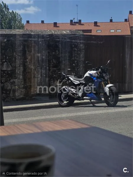 BMW F 900 R 8400 € 2023 A Coruña - 1