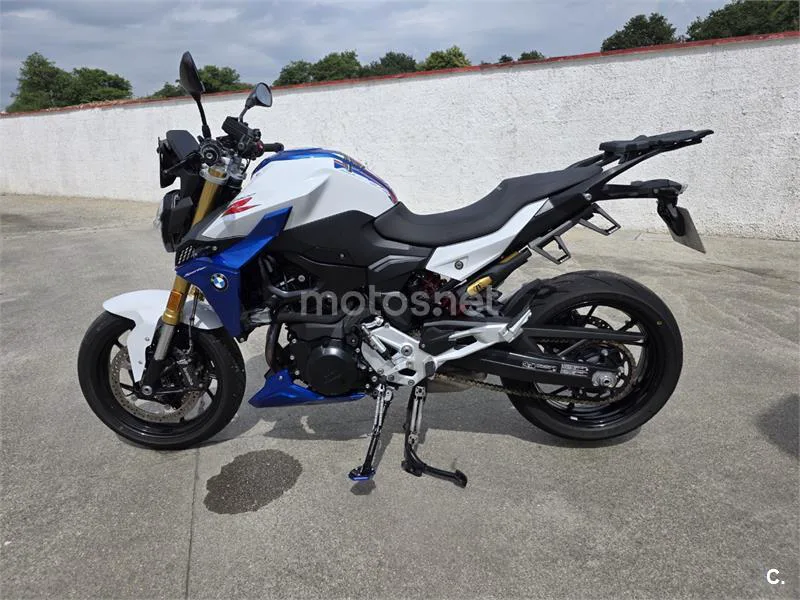 BMW F 900 R - Vista 3
