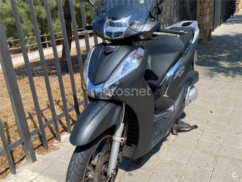 Honda SH300i 3300 € 2016 Illes Balears - 2