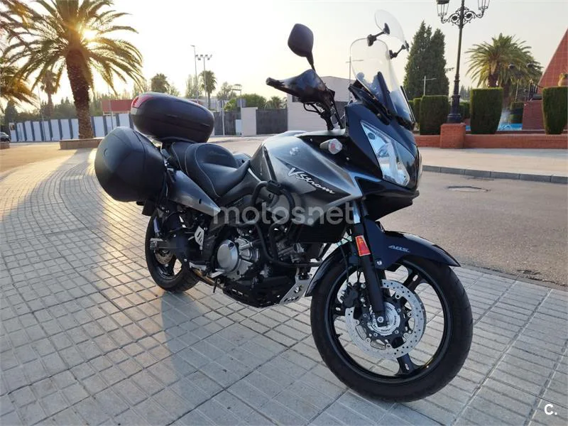 Suzuki V-Strom 650 4200 € 2008 Jaén - 1