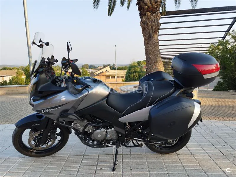 Suzuki V-Strom 650 4200 € 2008 Jaén - 2