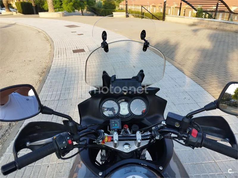 Suzuki V-Strom 650 - Vista 6