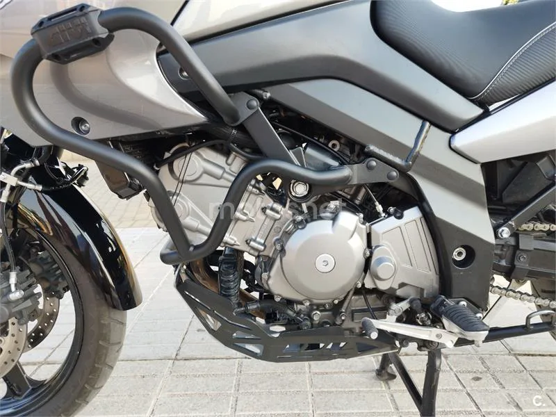 Suzuki V-Strom 650 - Vista 7