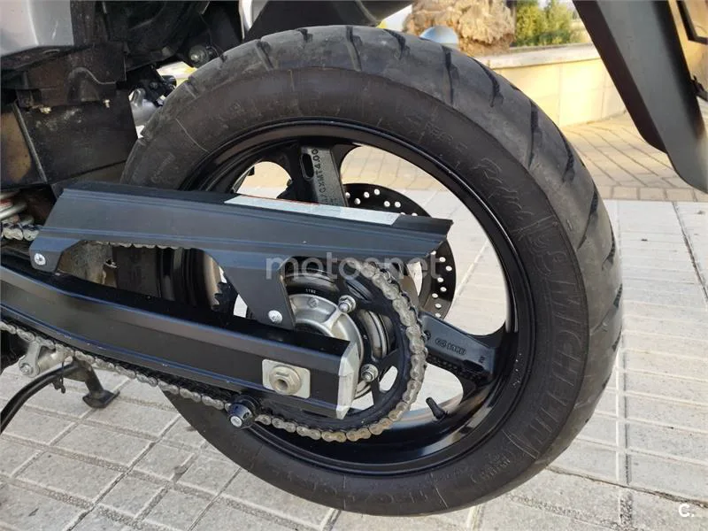 Suzuki V-Strom 650 - Vista 10