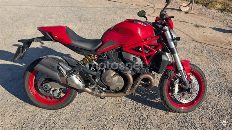 Ducati Monster 821 4800 € 2016 Valencia - 1
