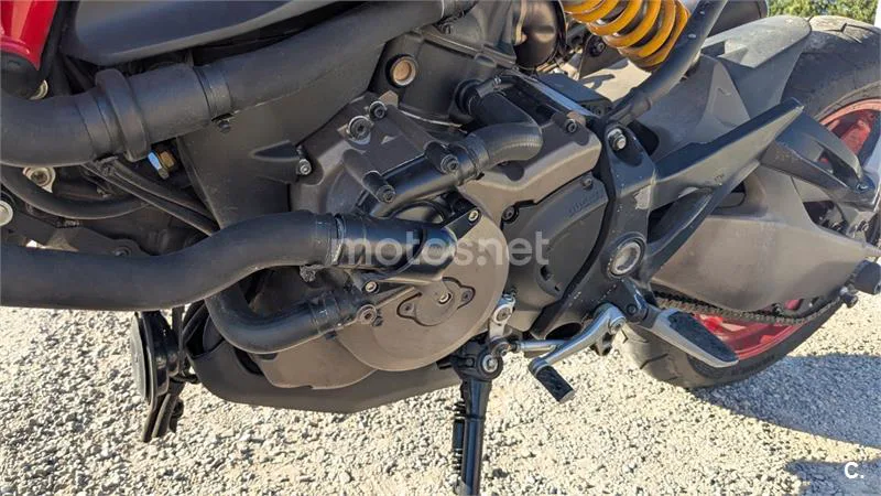 Ducati Monster 821 - Vista 6