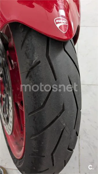 Ducati Monster 821 - Vista 8