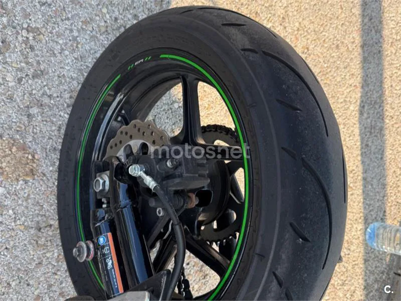 Kawasaki ER-6n - Vista 7