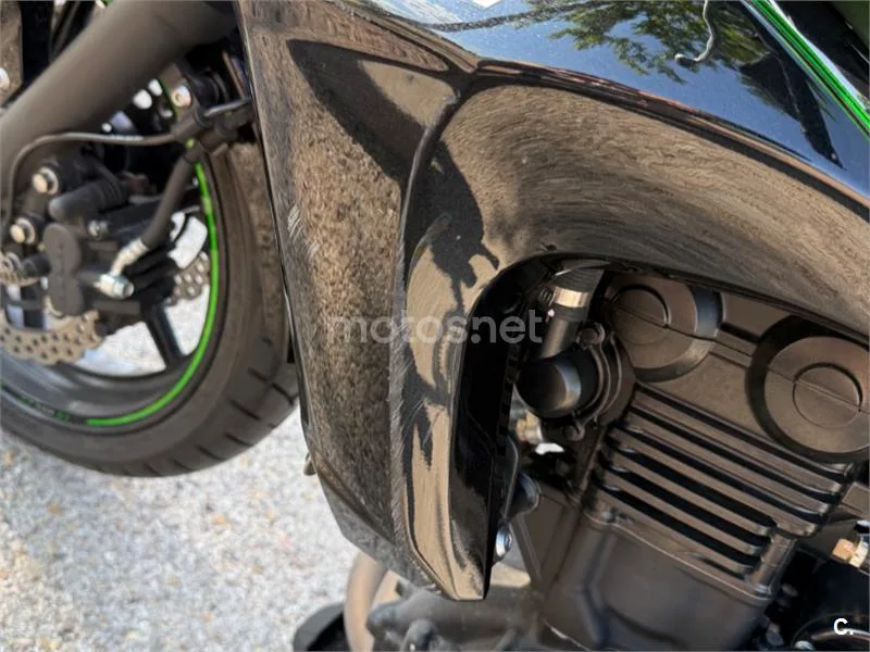 Kawasaki ER-6n - Vista 8