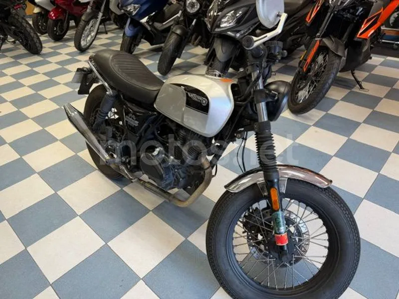 Brixton Sunray 125 - Vista 12