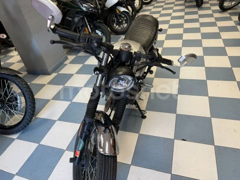 Brixton Sunray 125 - Vista 5