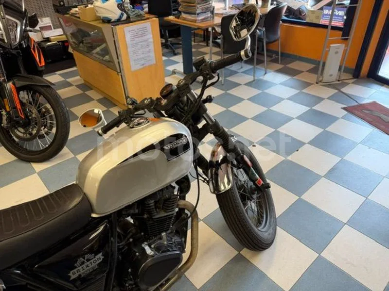 Brixton Sunray 125 - Vista 10