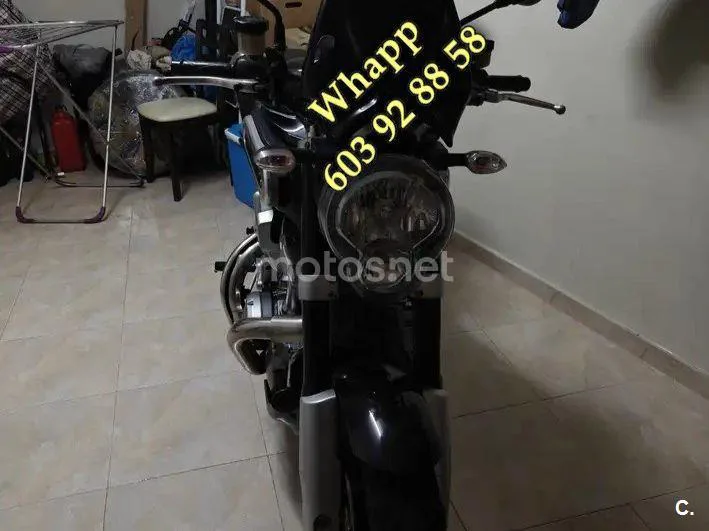 Yamaha MT-01 - Vista 4