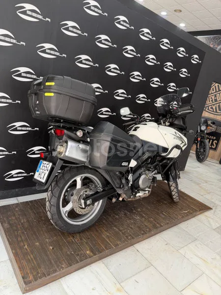Suzuki V-Strom 650 - Vista 12
