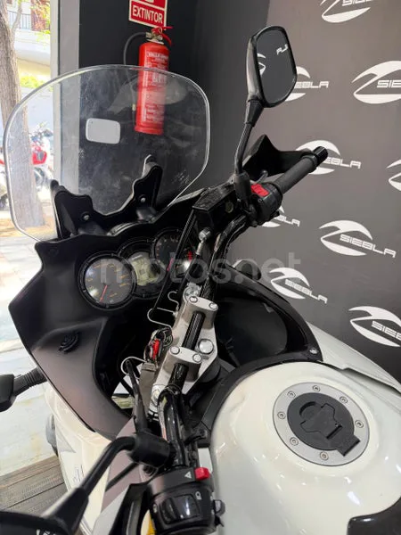 Suzuki V-Strom 650 - Vista 3