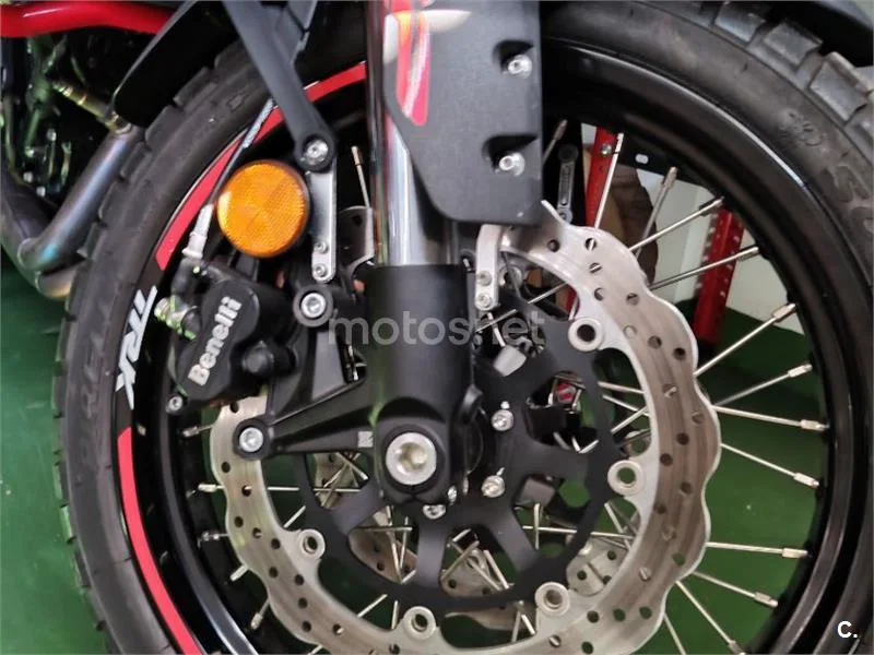 Benelli TRK 702 X - Vista 6