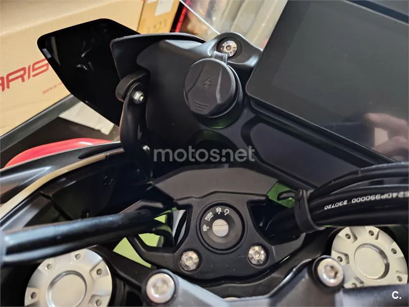 Benelli TRK 702 X - Vista 7