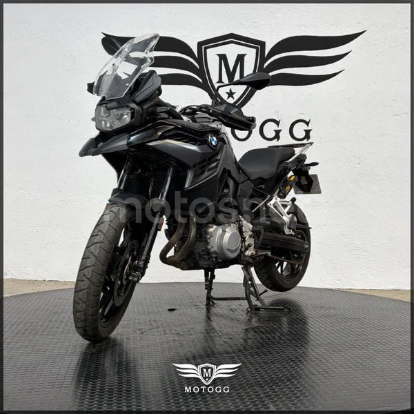 BMW F 750 GS - Vista 3