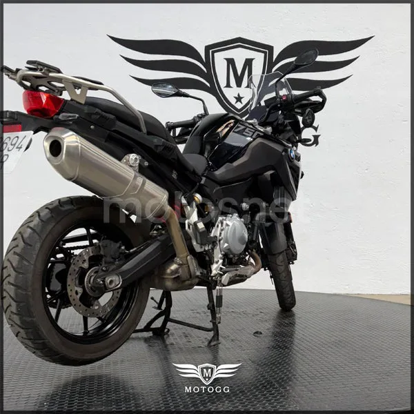 BMW F 750 GS - Vista 7