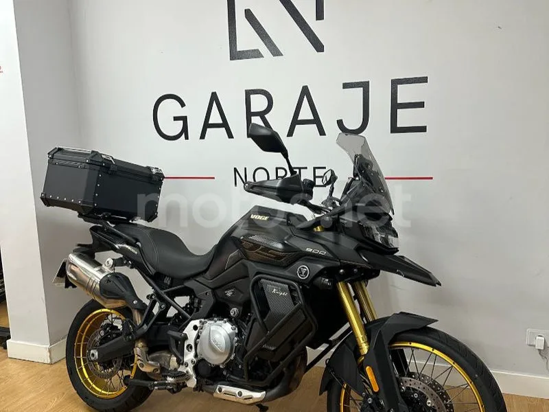 Voge 900DSX - Vista 28