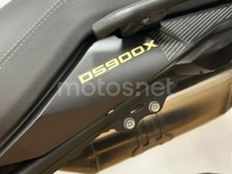 Voge 900DSX - Vista 6
