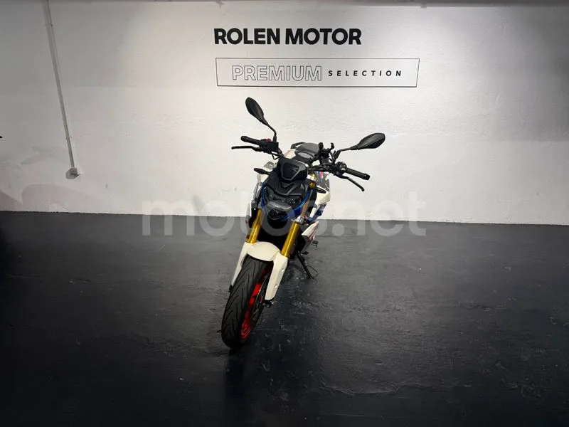 BMW G 310 R - Vista 3