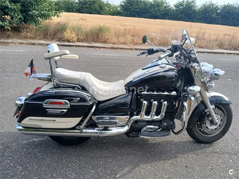 Triumph Rocket 3 Touring - Vista 3