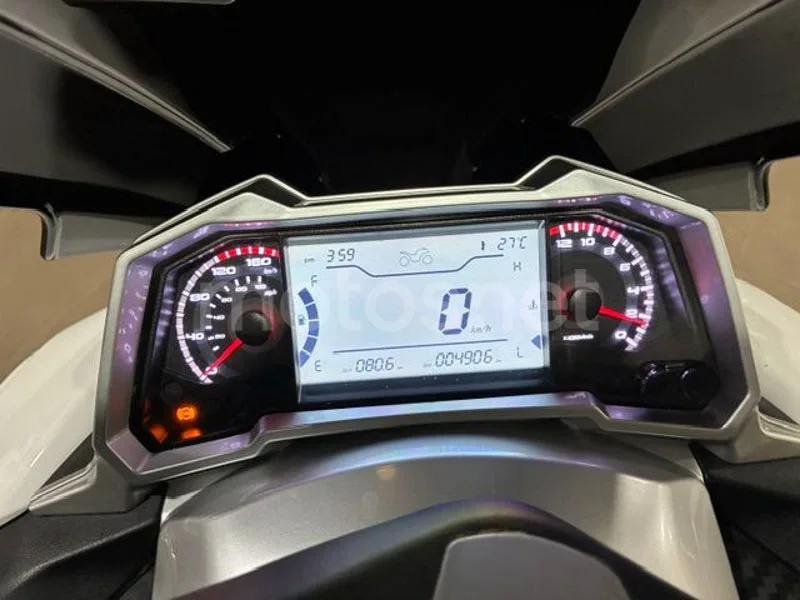Keeway Vieste 300 - Vista 3